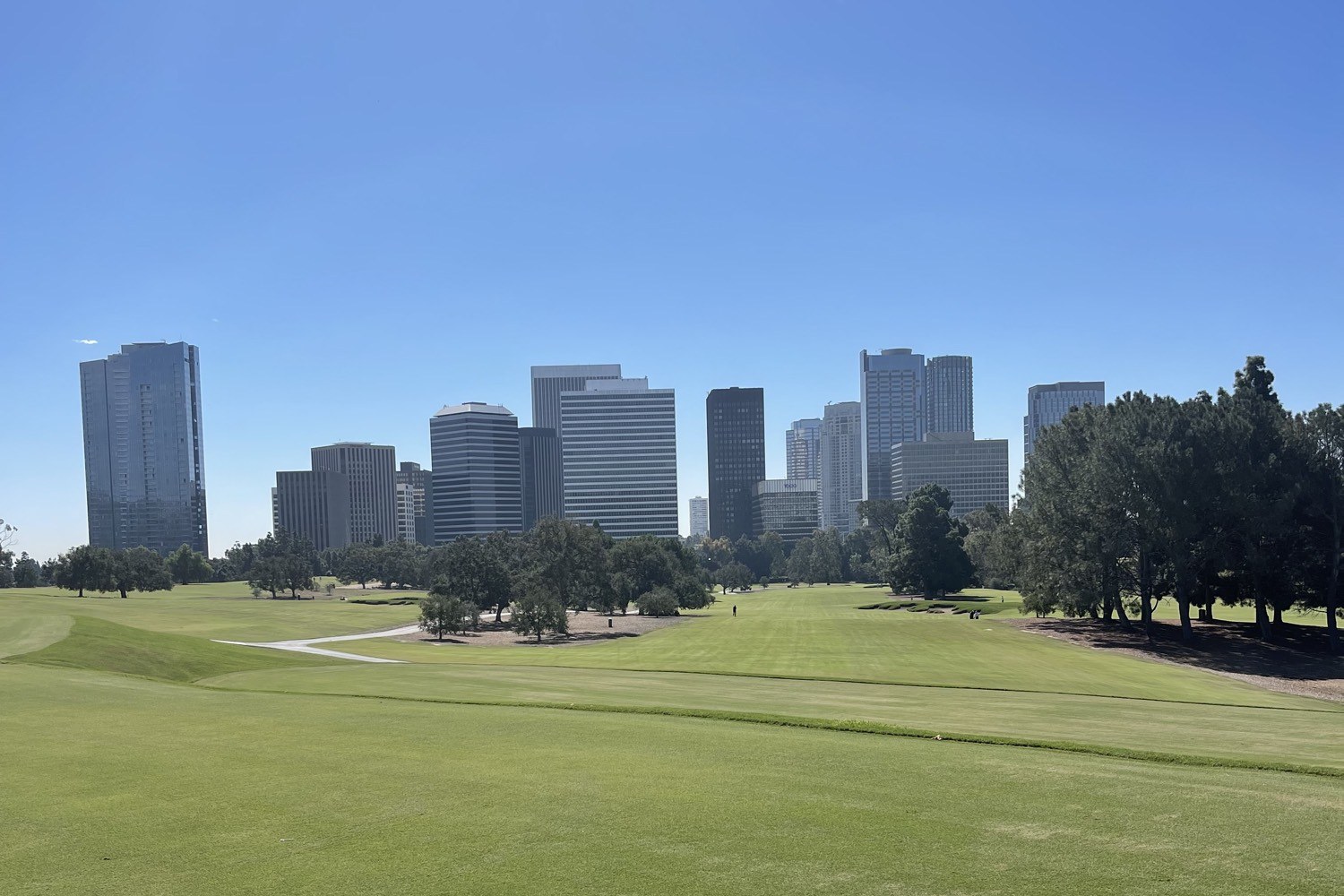 The Town, Los Angeles Country Club